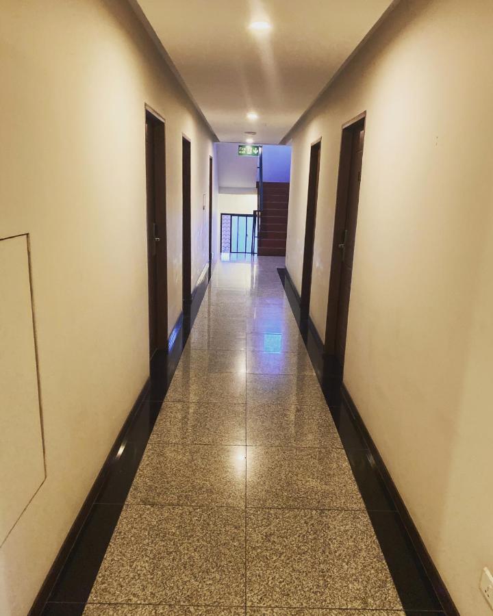 My Dream Hotel Yangon Bagian luar foto